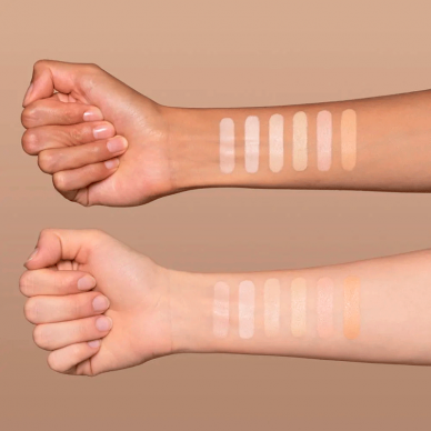 Консилер с эффектом сияния в стике "Тон 01" PuroBio